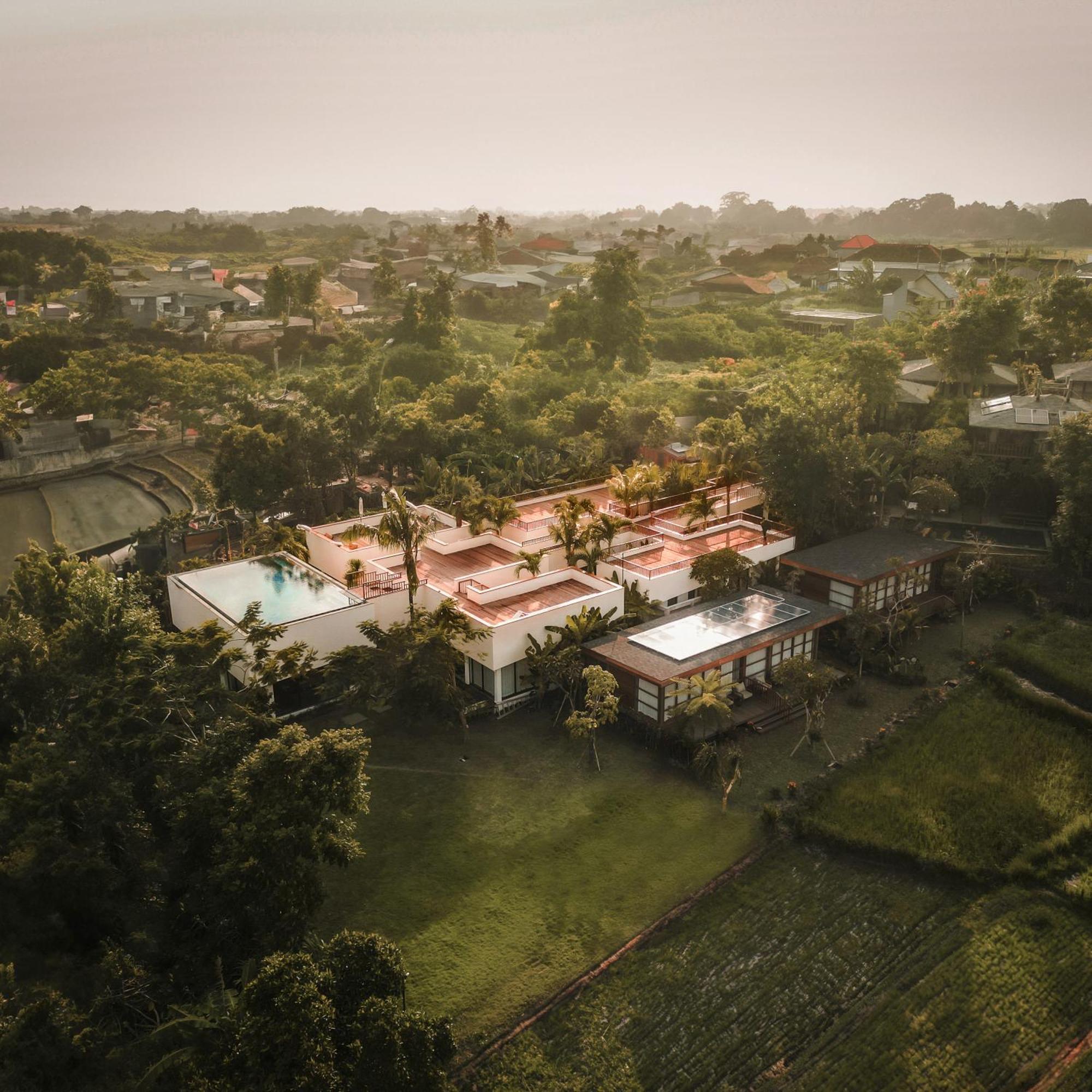 Gruen Canggu Garden Sempidi Exterior photo